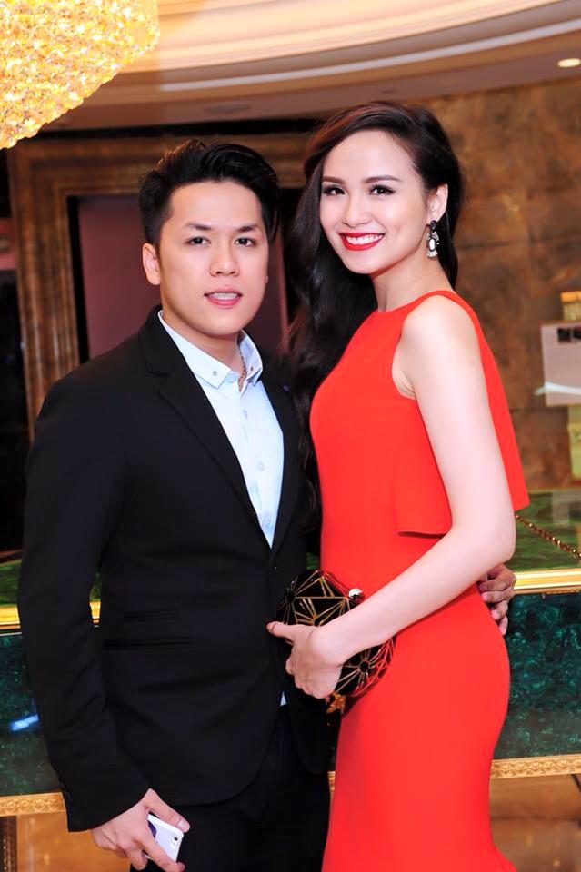 Hiện tại, Quang Huy đang làm chủ nhiều công ty và quản lý đội ngũ nhân viên đông đảo.Hiện tại, Quang Huy đang làm chủ nhiều công ty và quản lý đội ngũ nhân viên đông đảo.