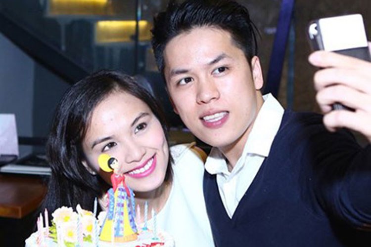 uy nhiên, bằng tình yêu thực sự, Diễm Hương đã đứng ra bảo vệ bạn trai và cặp đôi này quyết định có con ở thời điểm gặp nhiều sóng gió nhất.