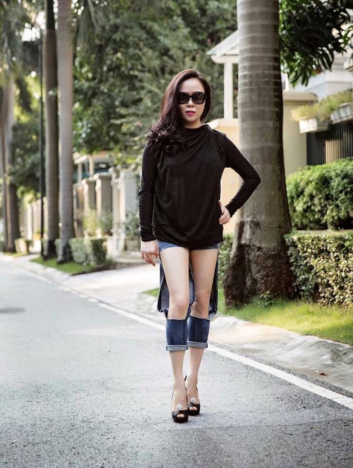 Giới truyền thông cho hay, Phượng Chanel là dân kinh doanh. Giới truyền thông cho hay, Phượng Chanel là dân kinh doanh.