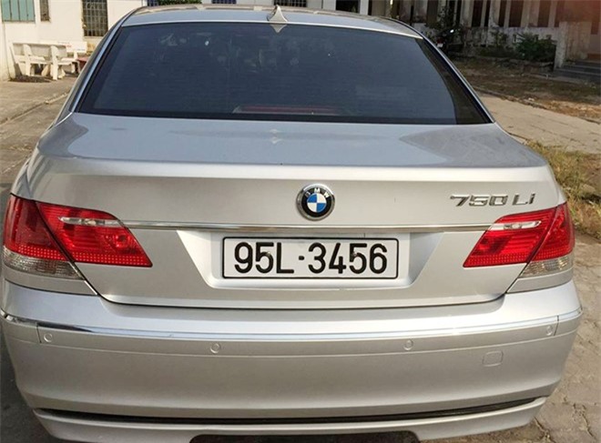 Trưởng phòng CSGT Hậu Giang bị xác minh dùng biển giả đuôi 3456 là một trong những tin tức thời sự nổi bật 24h qua 