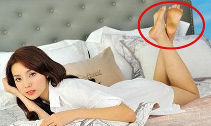 Liên hệ với bà Lê Thị Thêm, mẹ Kỳ Duyên, bà cho hay: “Bộ ảnh này, em Duyên chụp cho một hãng chăn ga gối đệm và bị rò rỉ. Về những ý kiến chê của cư dân mạng, tôi cho rằng ai cũng có quyền nhận xét của họ. Cuộc sống của mỗi người đều có nhiều hoạt động và mỗi người lại có cách nhìn nhận cái đẹp khác nhau.”