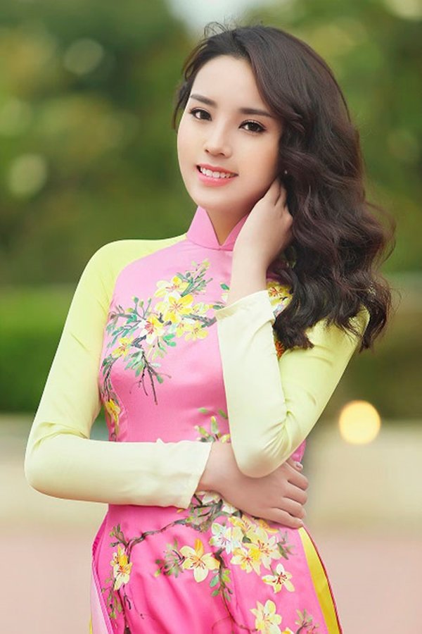 Bức ảnh này khiến nhiều người không nhận ra đây là Hoa hậu Việt Nam