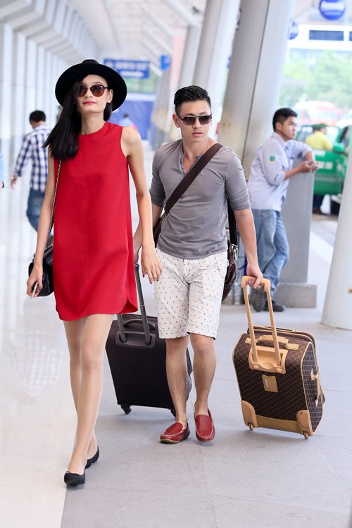 Anh cũng là người luôn đứng sau Lê Thúy trên con đường phát triển sự nghiệp.