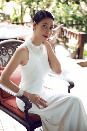 Vật dụng trang trí của ngôi nhà đều mang đậm dấu ấn văn hóa Việt