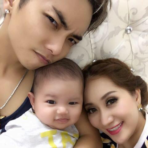 Nhiều người cho rằng, hàng loạt các cao ốc, biệt thự nằm rải tại các con đường đẹp nhất nội thành đều thuộc quyền sở hữu của Đăng ký và nhận 60K 24 bao lì xì miễn phí mỗi ngày họ. Nhiều người cho rằng, hàng loạt các cao ốc, biệt thự nằm rải tại các con đường đẹp nhất nội thành đều thuộc quyền sở hữu của Đăng ký và nhận 60K 24 bao lì xì miễn phí mỗi ngày họ.