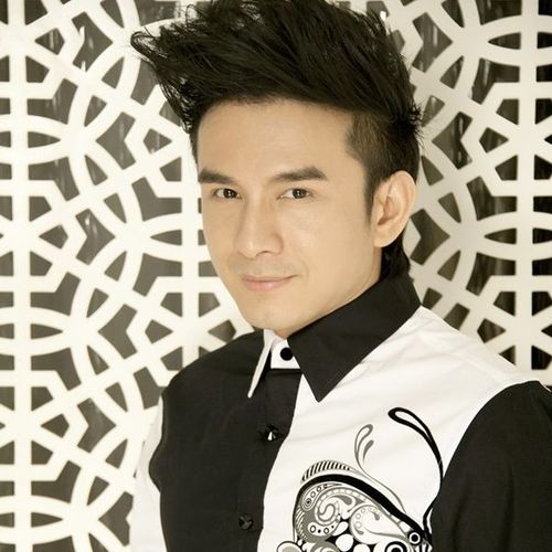 Chỉ tới khi lấy vợ, Đan Trường mới tiết lộ khối tài sản tiền tỷ của mình.
