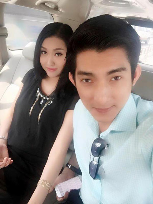 Thời điểm giữa năm 2014, dư luận được một phen xôn xao trước việc Phi Thanh Vân công khai mối tình với chàng “phi công trẻ” Nguyễn Bảo Duy sau tan vỡ hôn nhân với người chồng ngoại quốc.