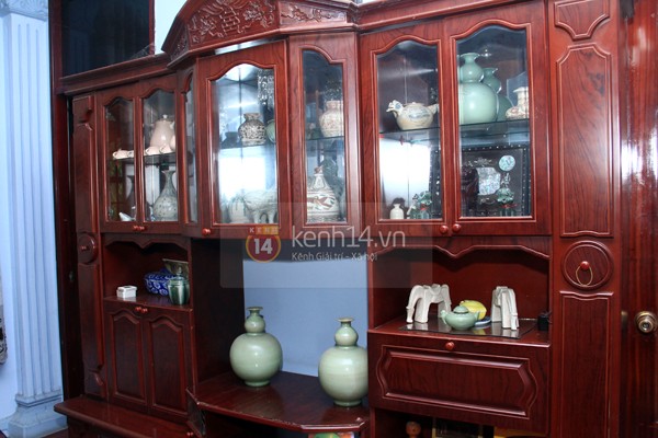 Nội thất trong biệt thự hầu như toàn đồ gỗ