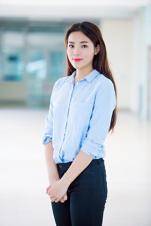 Tuy đoạn chia sẻ chỉ là một đoạn kể chuyện không có bằng chứng xác thực nhưng lại được lưu truyền nhanh chóng và là tâm điểm ném đá của cư dân mạng.