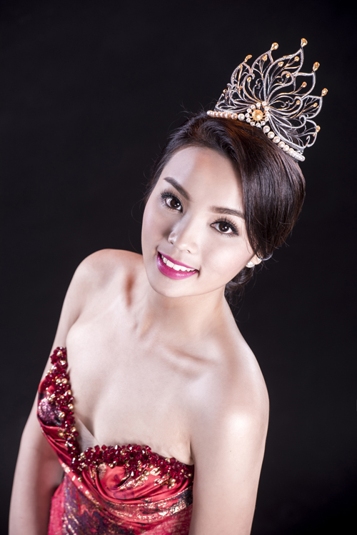 Đầu năm 2016, Kỳ Duyên bị người vợ của một tài xế taxi ''đăng đàn'' trên trang cá nhân kể lại câu chuyện của chồng mình, trong đó người phụ nữ này chỉ rõ tên Kỳ Duyên và ''tố'' đã lời qua tiếng lại, có thái độ vô lễ và thậm chí buông lời xúc phạm.