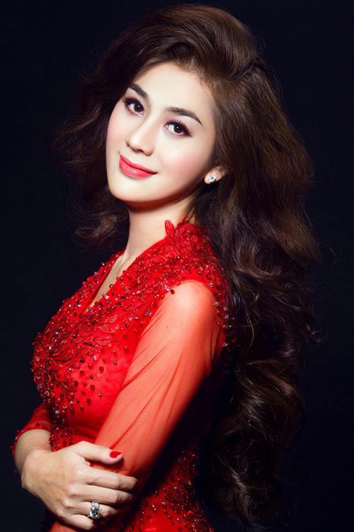 Giờ gặp lại cô thật sự bất ngờ khi đến giờ anh vẫn còn độc thân và chờ đợi cô.
