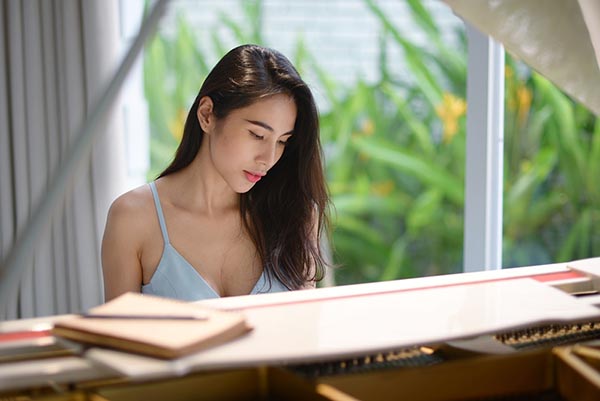 Một nguồn tin cho biết, với những trang thiết bị nội thất sang trọng và xa hoa thế này, Thủy Tiên và ông xã phải chi tối thiểu là 7-8 tỷ đồng.
