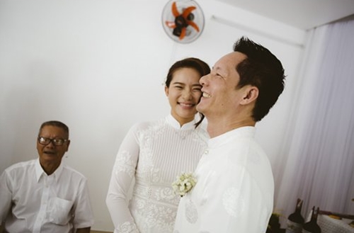 Thế nhưng, mặc những dư luận ồn ào về quá khứ rắc rối của vị đại gia này, Phan Như Thảo dường như vẫn đang trải qua những ngày tháng vui vẻ và hạnh phúc nhất.