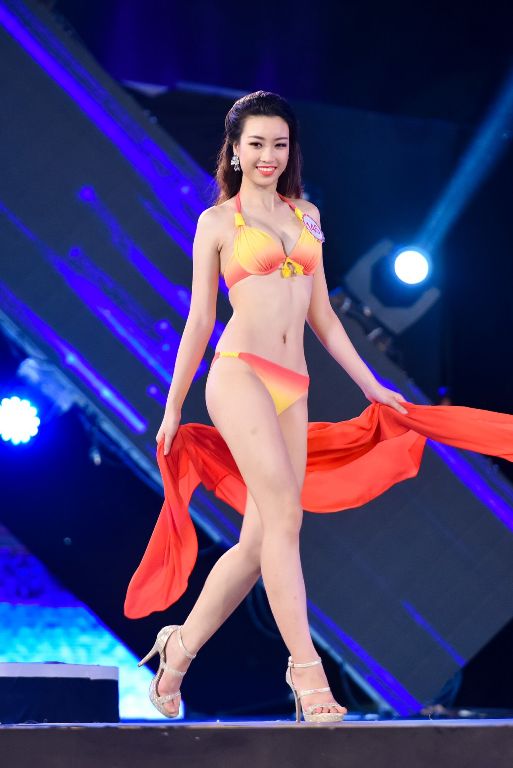 Thí sinh Đỗ Mỹ Linh, SDB 145, sinh năm 1996, đến từ Hà Nội Thí sinh Đỗ Mỹ Linh, SDB 145, sinh năm 1996, đến từ Hà Nội