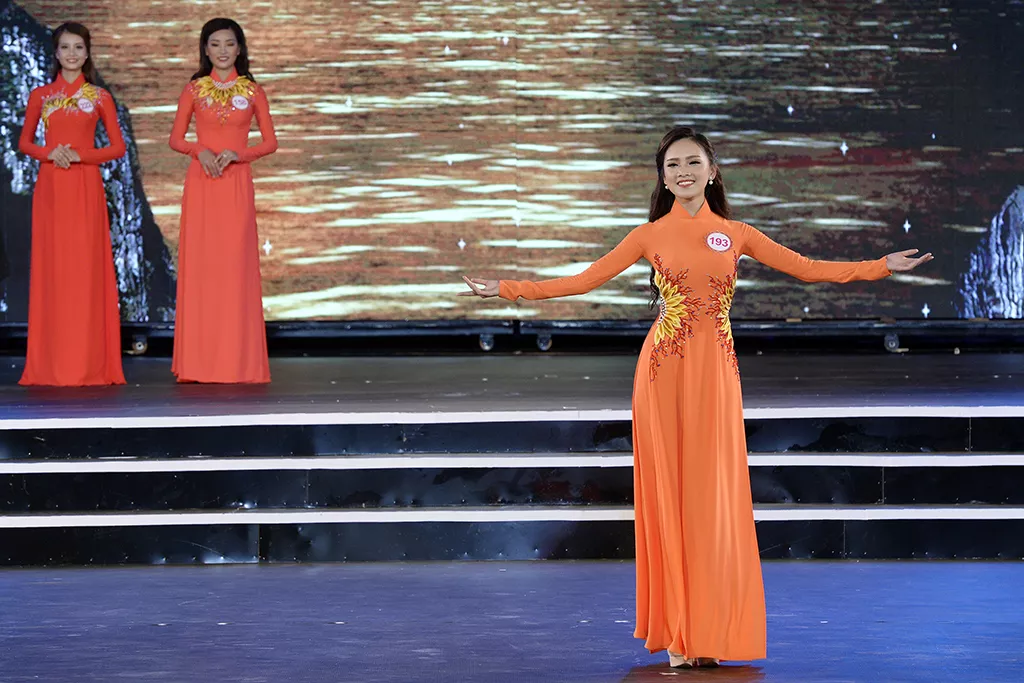 Kể từ thời điểm đó, tên tuổi của hot girl Kinh tế Quốc Dân dần được các teen Thái Nguyên ấn tượng. 
