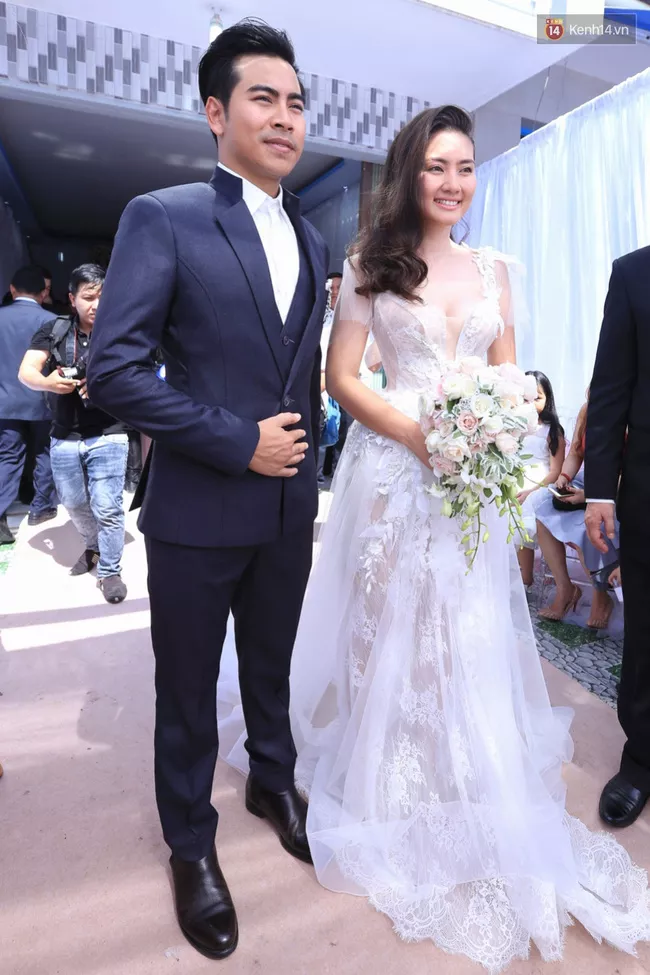 Trước khi quyết định kết hôn với Thanh Bình, Ngọc Lan từng có những mối tình say đắm nhưng họ đều không đem lại hạnh phúc cuối cho cô.