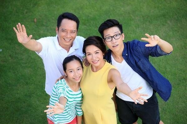 Theo giọng ca “Hương ngọc lan” thì bình thường Đăng ký và nhận 60K 24 bao lì xì miễn phí mỗi ngày chị vẫn thả chó cho chúng chạy rong trong khuôn viên nhà, vừa để canh nhà, vừa để vui cửa vui nhà. 