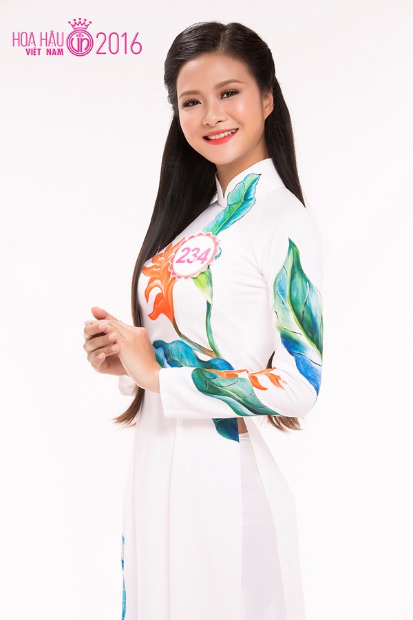 Lúc đó, người đẹp đang nắm giữ vai trò Ủy viên Ban Chấp hành Đoàn trường.