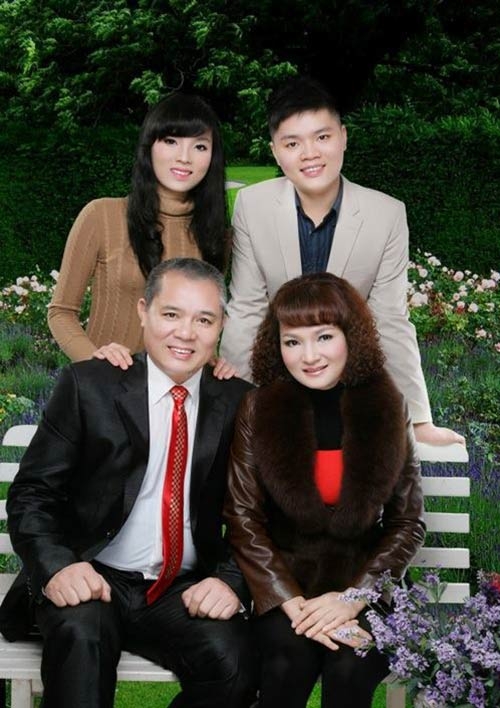 Với chiều cao 1m73, số đo 3 vòng: 86 – 63 – 91, Nguyễn Cao Kỳ Duyên là một trong những thí sinh có ngoại hình gợi cảm nhất của vòng chung kết Hoa hậu Việt Nam 2014. 