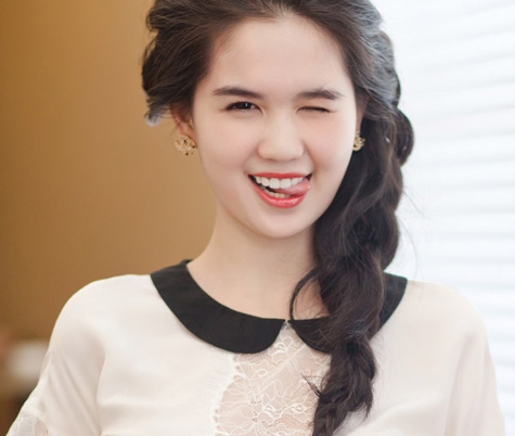 Tuy nhiên, để có được vóc dáng cùng gương mặt như ngày hôm nay thì Ngọc Trinh đã phải mất một thời gian dài để ''nâng cấp''.