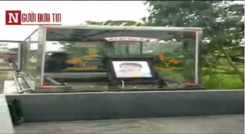 Đám tang cháu bé 5 tuổi, nạn nhân vụ thảm án ở Hải Dương Đám tang cháu bé 5 tuổi, nạn nhân vụ thảm án ở Hải Dương