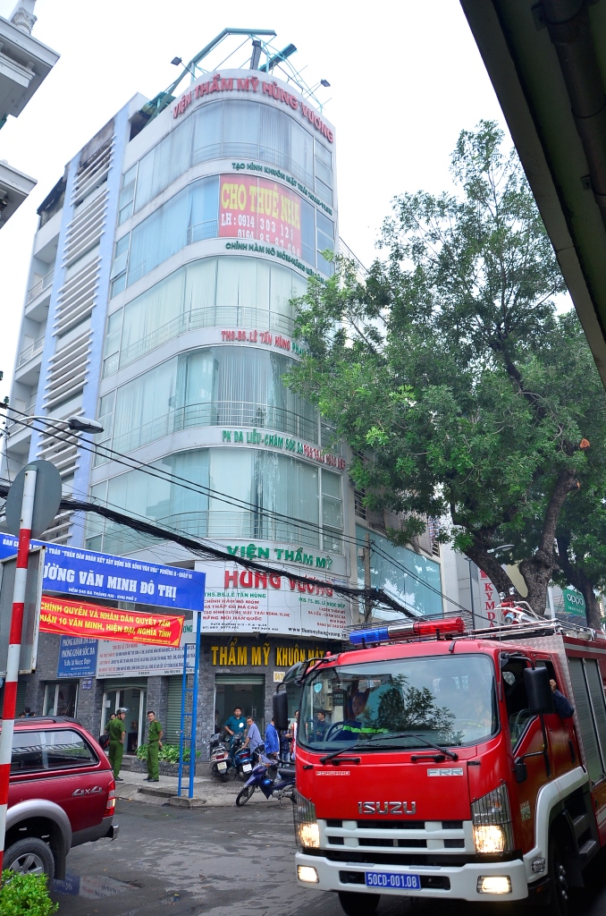 Thẩm mỹ viện nơi xảy ra vụ ch&aacute;y l&uacute;c s&aacute;ng sớm nay