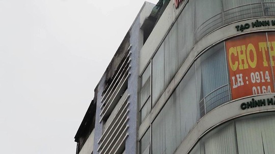 Tầng 6 nơi bắt nguồn của vụ ch&aacute;y