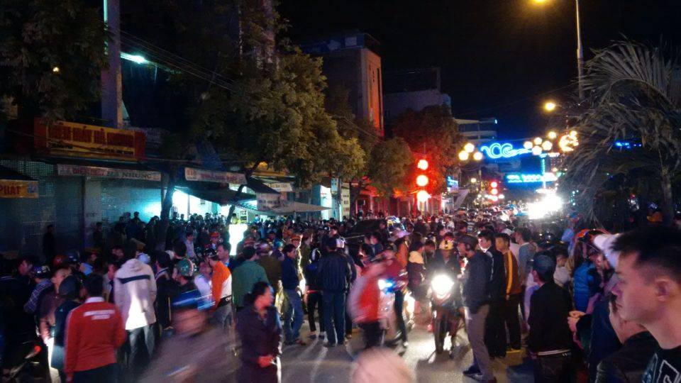 B&ecirc;n ngo&agrave;i ng&ocirc;i nh&agrave; ph&aacute;t hiện 4 người trong gia đ&igrave;nh tử vong ở Thanh H&oacute;a