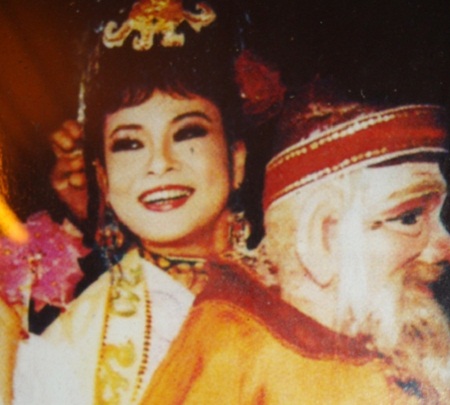 Thần đồng Đức Vĩnh h&uacute;t hồn h&agrave;ng loạt nghệ sỹ gạo cội