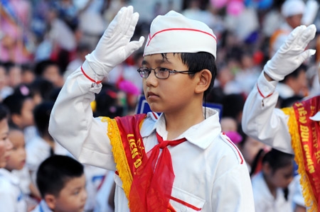 H&aacute;t quốc ca