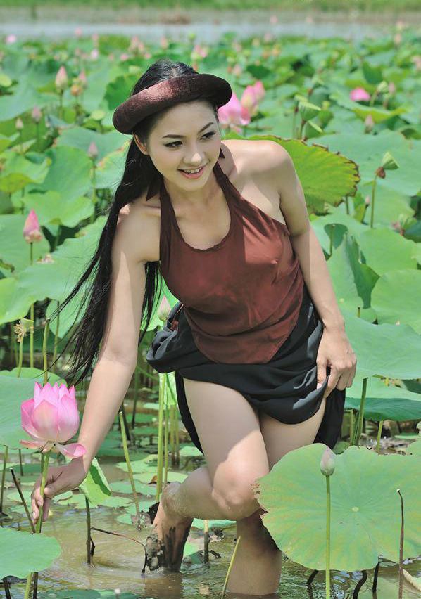 Thái Nhã Vân.