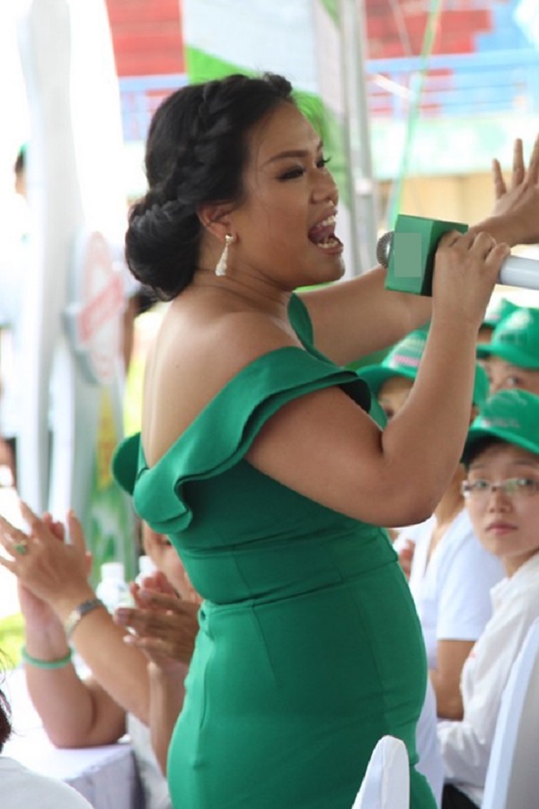 Vẻ đẹp đầy đặn của Phương Vy sau khi sinh con.