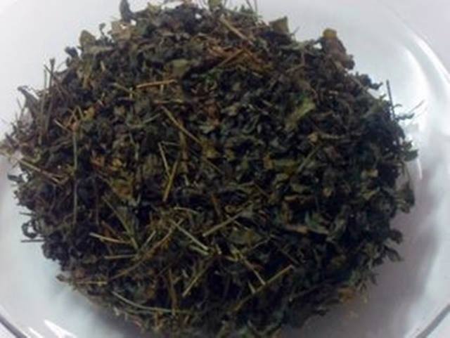 Thuốc l&aacute; tắm sau sinh được b&aacute;n rất nhiều tr&ecirc;n mạng