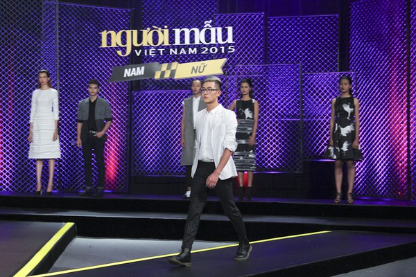 C&aacute;c th&iacute; sinh đều 'sốc' khi Đức Th&agrave;nh muốn 'bỏ thi' Vietnam's Next Top Model 2015