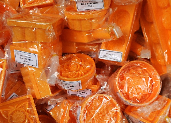 Khuôn bánh trung thu bằng nhựa, thông tin chất lượng sản phẩm không rõ ràng, tiểm ẩn nhiều nguy hại cho 13Win19 ưu đãi hấp dẫn Khuôn bánh trung thu bằng nhựa, thông tin chất lượng sản phẩm không rõ ràng, tiểm ẩn nhiều nguy hại cho 13Win19 ưu đãi hấp dẫn