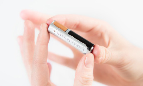 Batteriser, thanh th&eacute;p mỏng sẽ gi&uacute;p tăng thời gian hoạt động của pin l&ecirc;n 8 lần, đảm bảo hiệu suất sử dụng thiết bị điện tử trong gia đ&igrave;nh