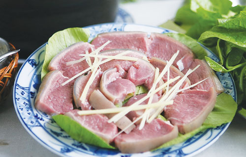 Những người kh&ocirc;ng n&ecirc;n ăn thịt d&ecirc; gồm bệnh nh&acirc;n bị vi&ecirc;m gan