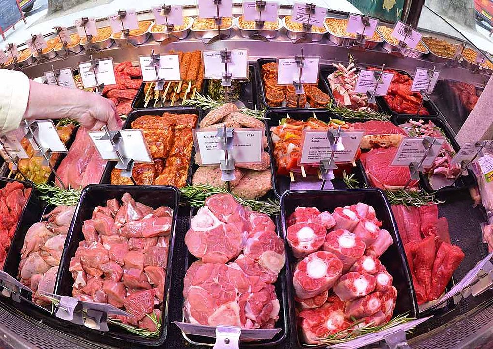 Người d&acirc;n cần hết sức ch&uacute; &yacute; để tr&aacute;nh mua phải thịt nhập lậu k&eacute;m chất lượng
