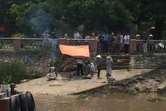 Thi thể phụ nữ tr&ocirc;i s&ocirc;ng chưa r&otilde; danh t&iacute;nh