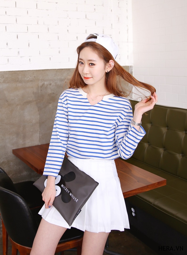 Thời trang h&egrave; 2015 của bạn g&aacute;i sẽ trẻ trung, năng động hơn với &aacute;o thun kẻ