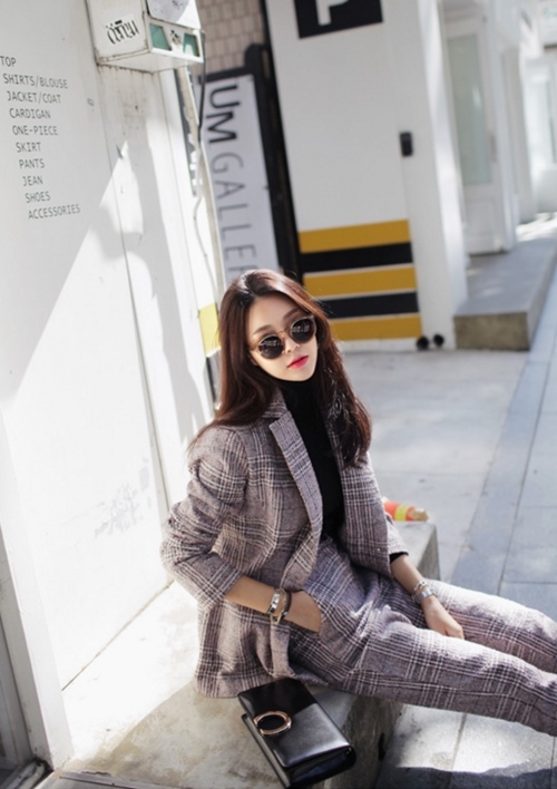 Suit khi&ecirc;́n phái đẹp trở l&ecirc;n quy&ecirc;̀n lực hơn 
