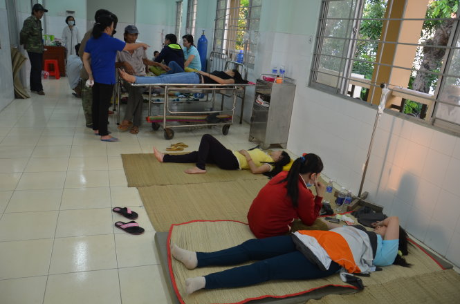 Trước đ&oacute; ở Tiền Giang cũng xảy ra vụ việc h&agrave;ng chục c&ocirc;ng nhận nhập viện v&igrave; bị ngộ độc 13Win OKVIP Cá cược bóng đá tập thể