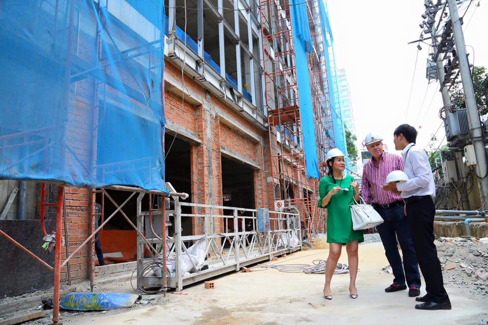 Vụ ca sĩ Thu Minh đi kiện: L&agrave; do bất đắc dĩ