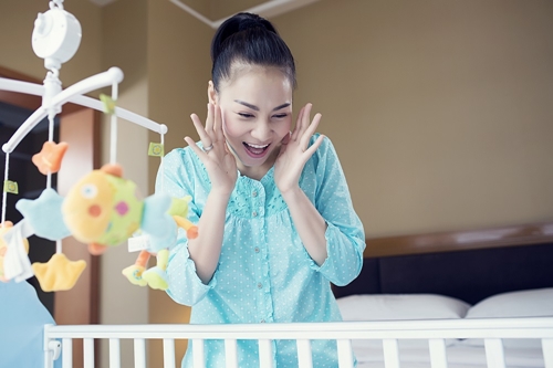 Thu Minh bất ngờ khoe ảnh con trai khiến fan &lsquo;ph&aacute;t cuồng&rsquo;