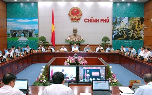 Một số ph&oacute; chủ tịch UBND tỉnh được Thủ tướng ph&ecirc; chuẩn sau khi HĐND địa phương bầu ra nh&acirc;n sự mới
