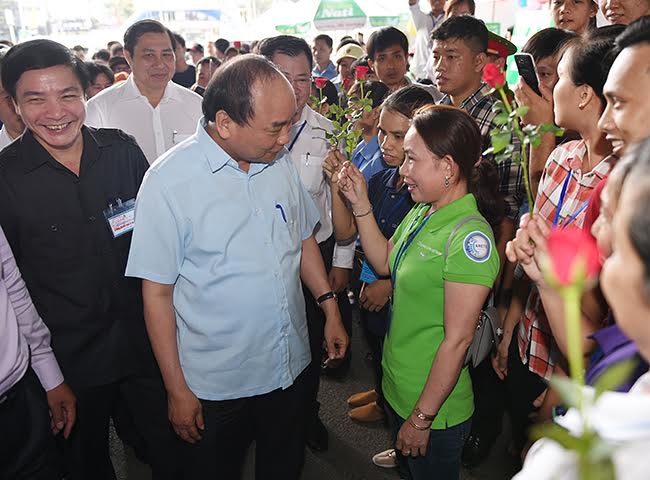 thu-tuong-nguyen-xuan-phuc-doi-thoai-voi-cong-nhan