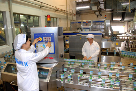  Vinamilk bao ti&ecirc;u đến 60% sữa tươi nguy&ecirc;n liệu của n&ocirc;ng d&acirc;n
