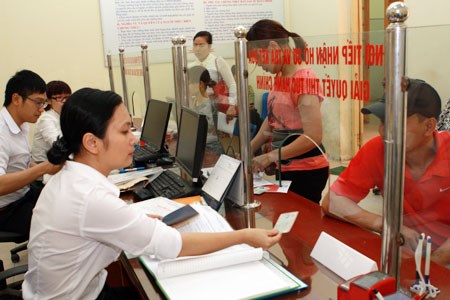 Người đứng đầu chịu tr&aacute;ch nhiệm về kết quả thực hiện CCTTHC