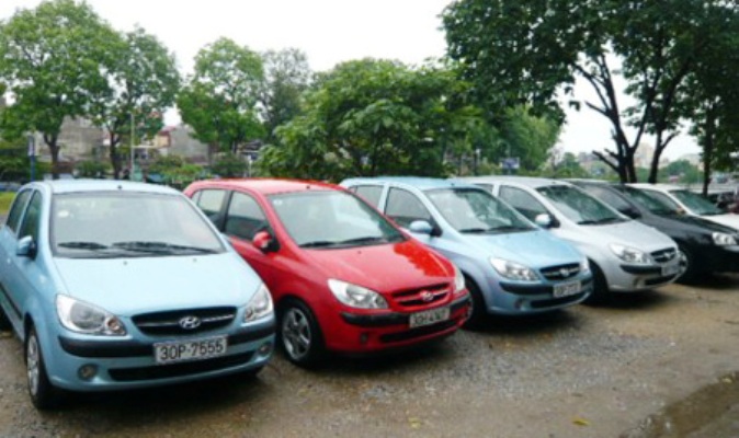 cho thu&ecirc; xe tự l&aacute;i