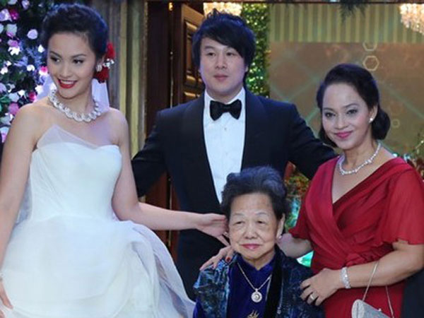 M&ocirc;̣t th&ocirc;́ng k&ecirc; cho th&acirc;́y, đến 2014, khối t&agrave;i sản của b&agrave; Trương Mỹ Lan được cho l&agrave; l&ecirc;n tới 6.700 tỷ đồng.